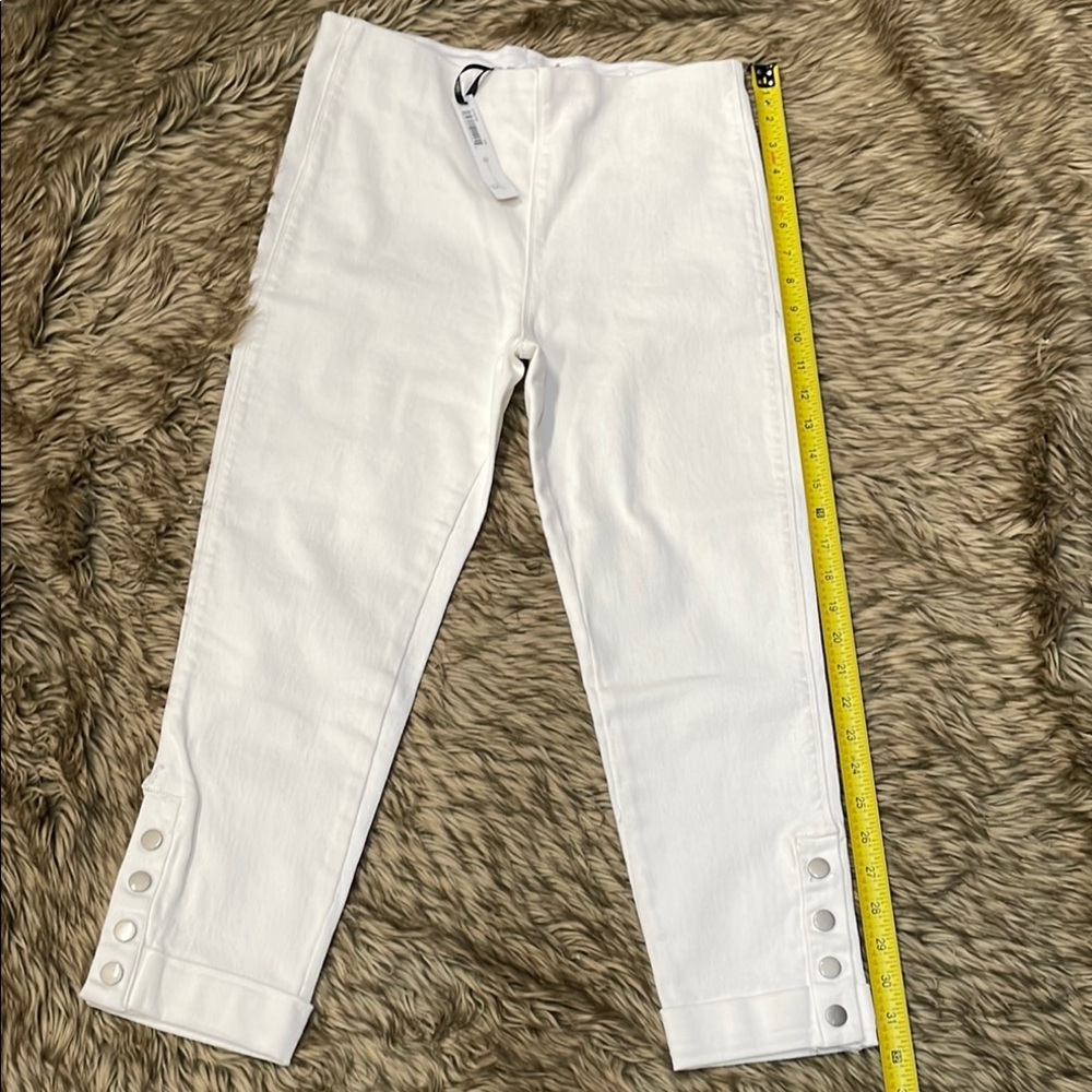 Coco + Carmen White Pants with Button Accents